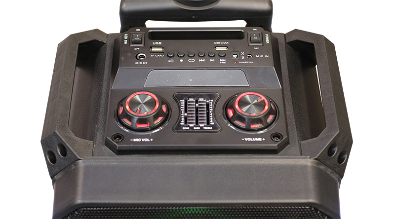 Loa kéo di động Sansui A210